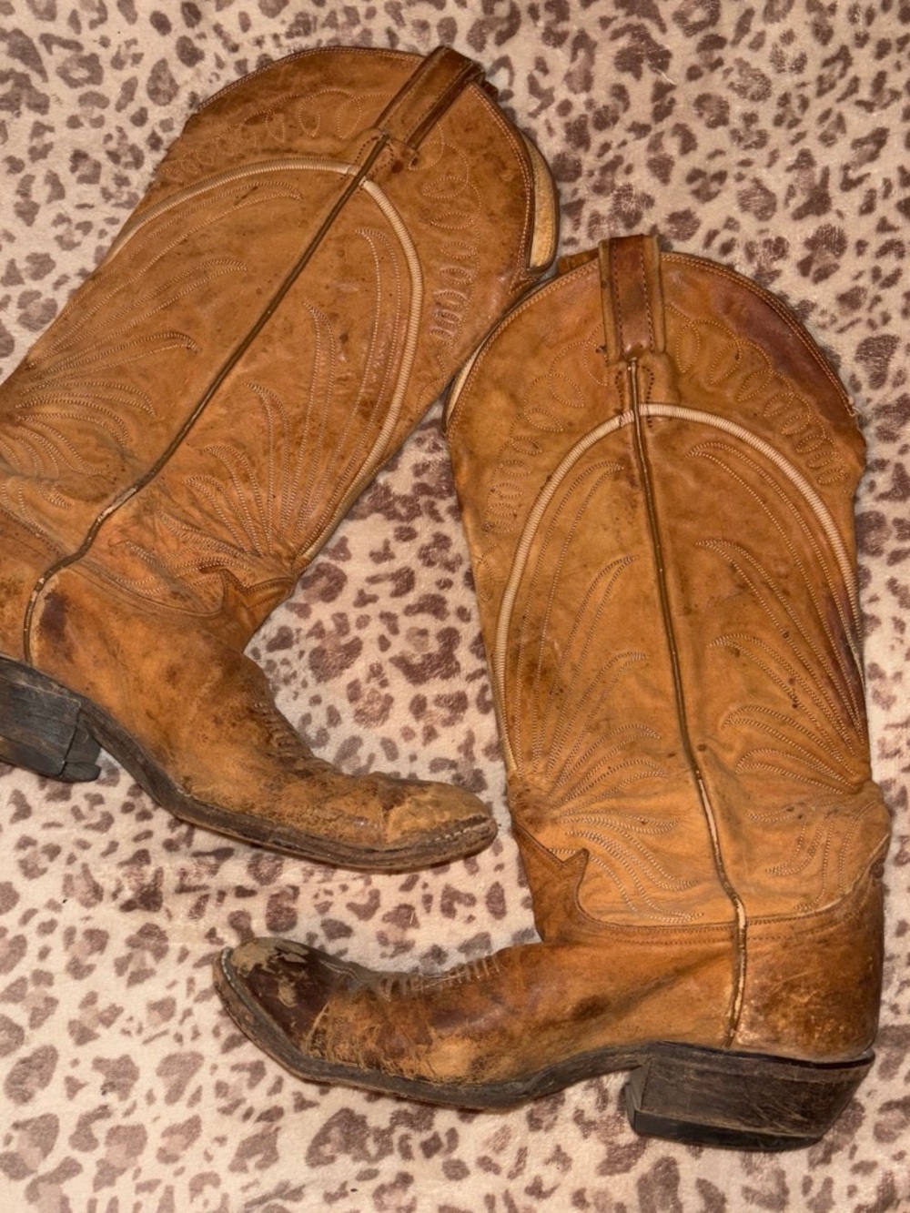 Vintage Tony Lama Brown Tan Leather Western Heeled Boots